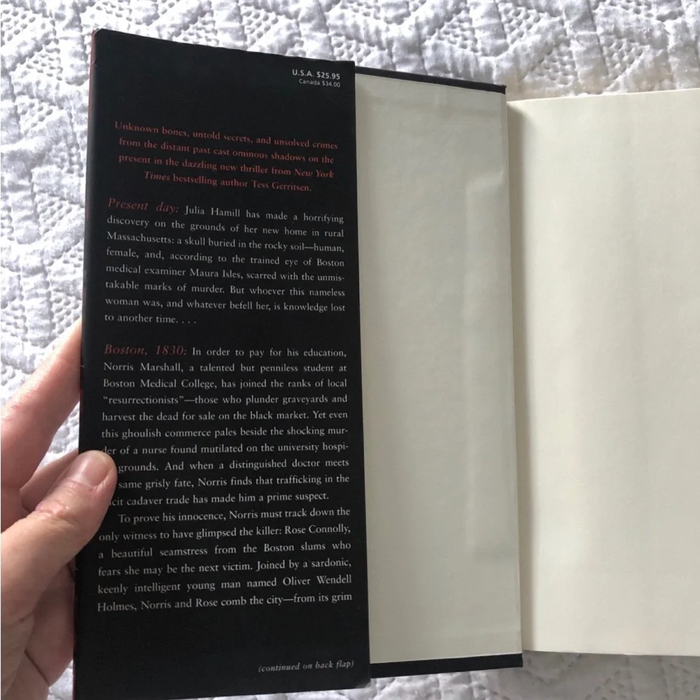 The Bone Garden by Tess Gerritsen First Edition First Printing Thriller Mystery